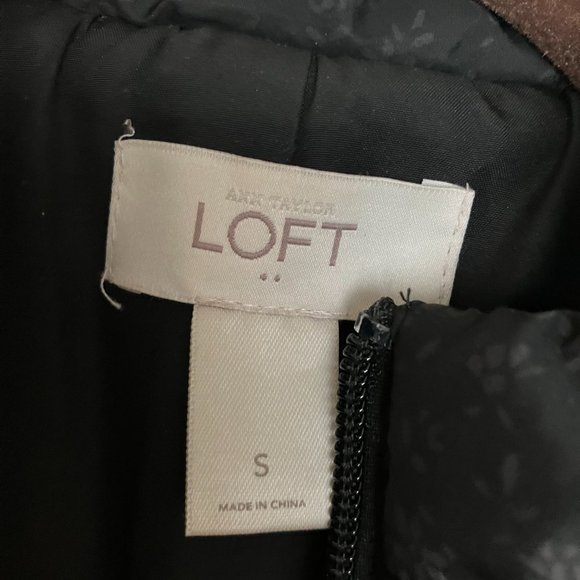 LOFT No sleeves jacket, Size S - Picture 3 of 3